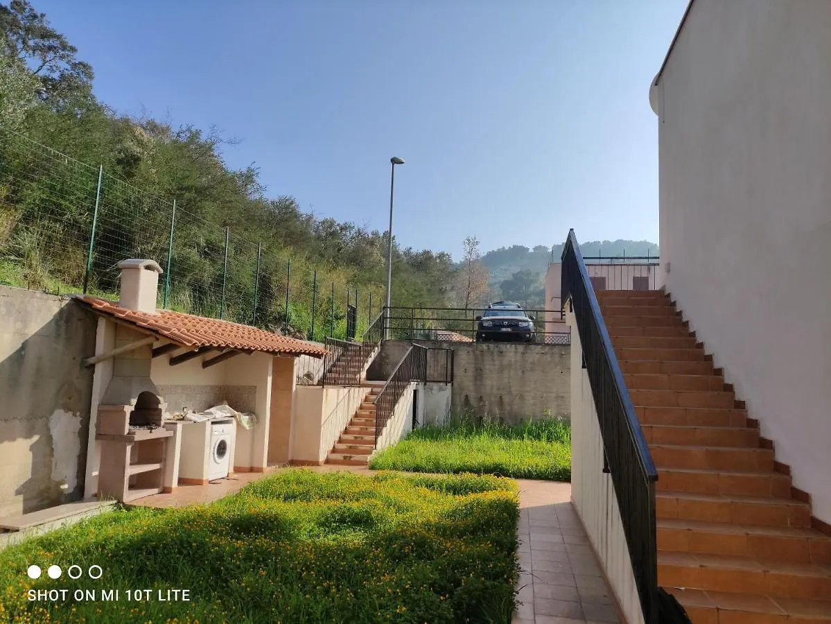 Holiday home Casa Vacanze Maremonti Pollina
